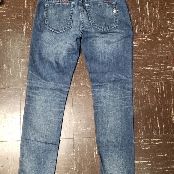 Miss Me Mid Rise Skinny Jeans new with tags - Picture 2 of 6